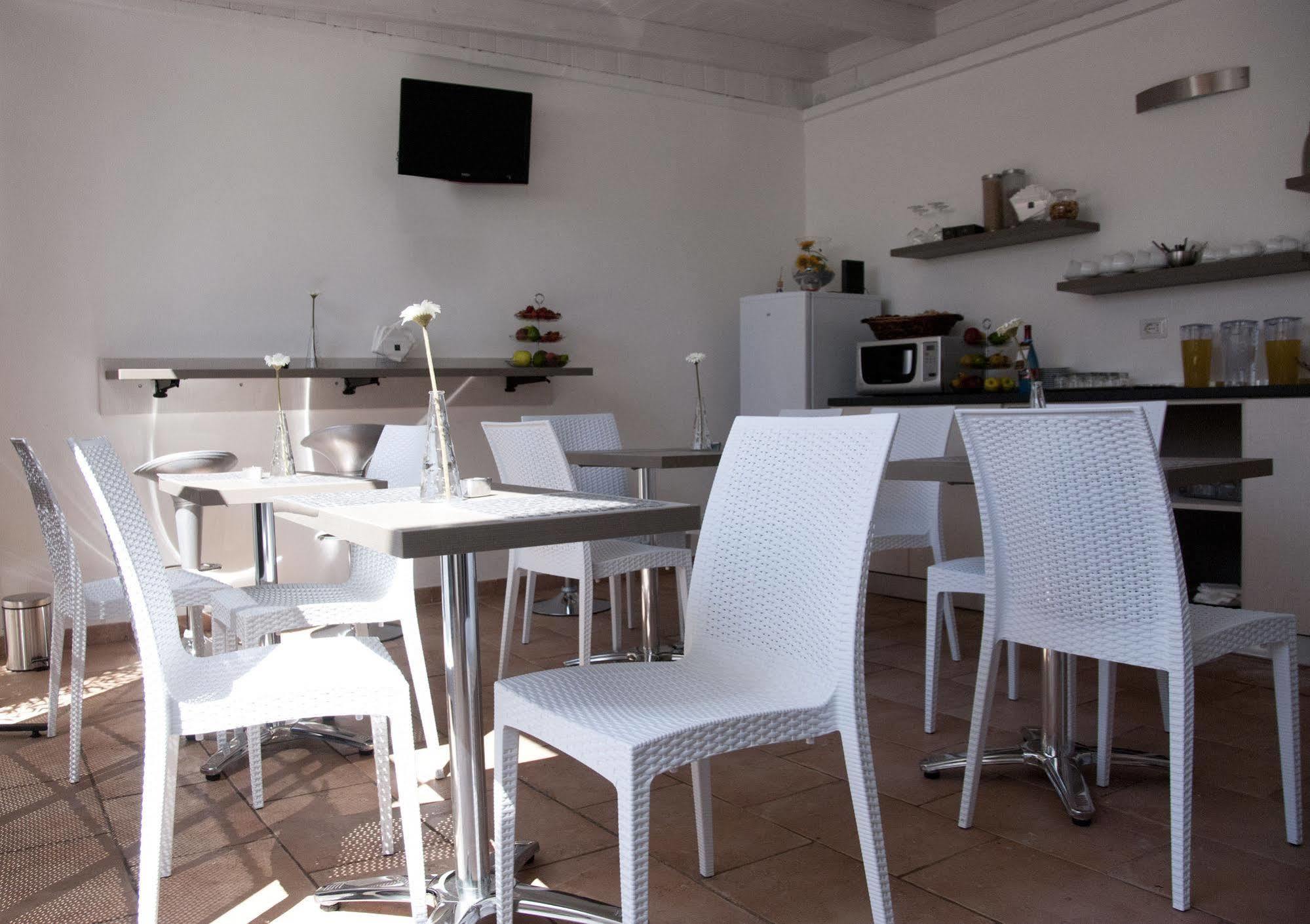 Il Corso Bed and Breakfast Porto Cesareo Exteriör bild