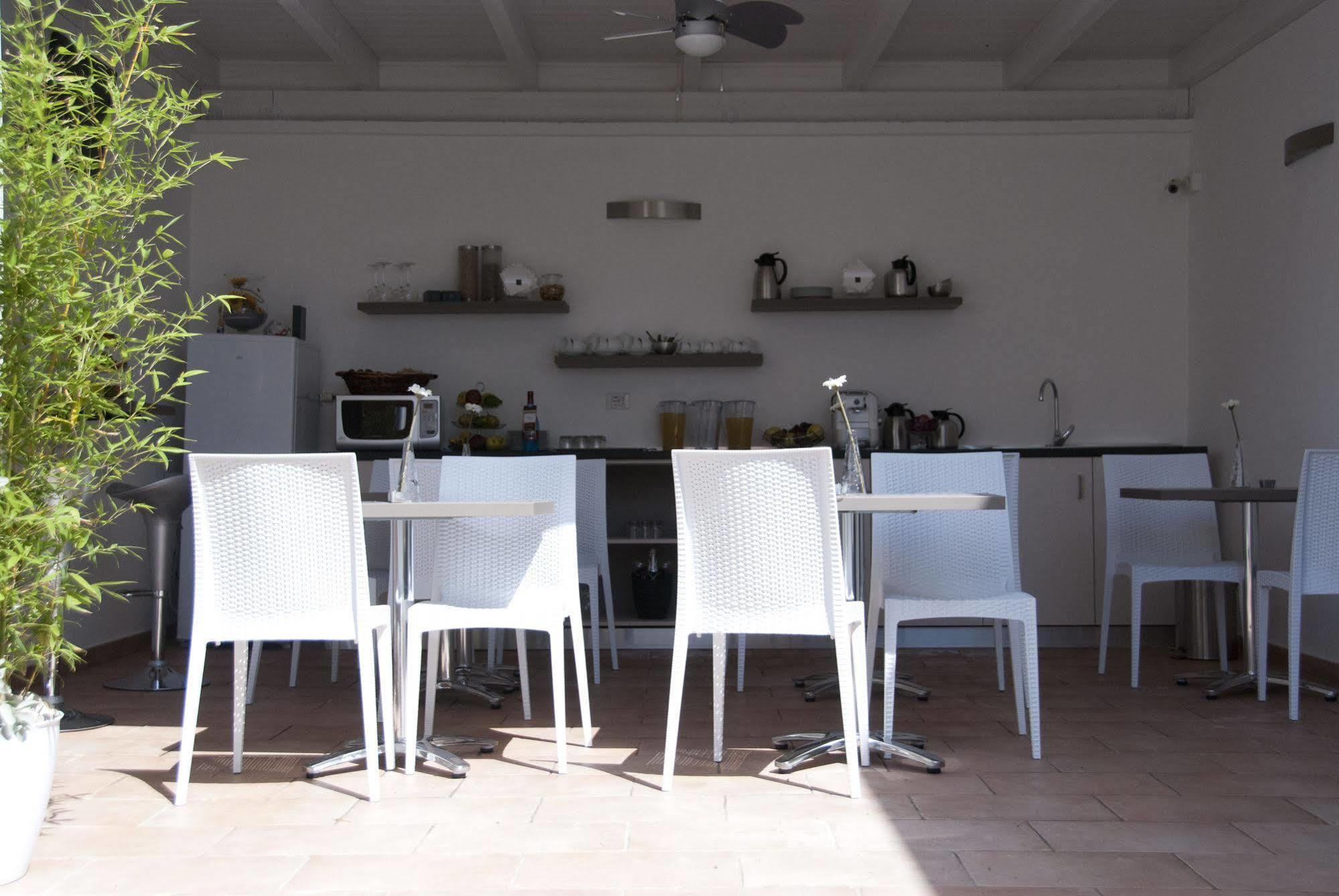 Il Corso Bed and Breakfast Porto Cesareo Exteriör bild